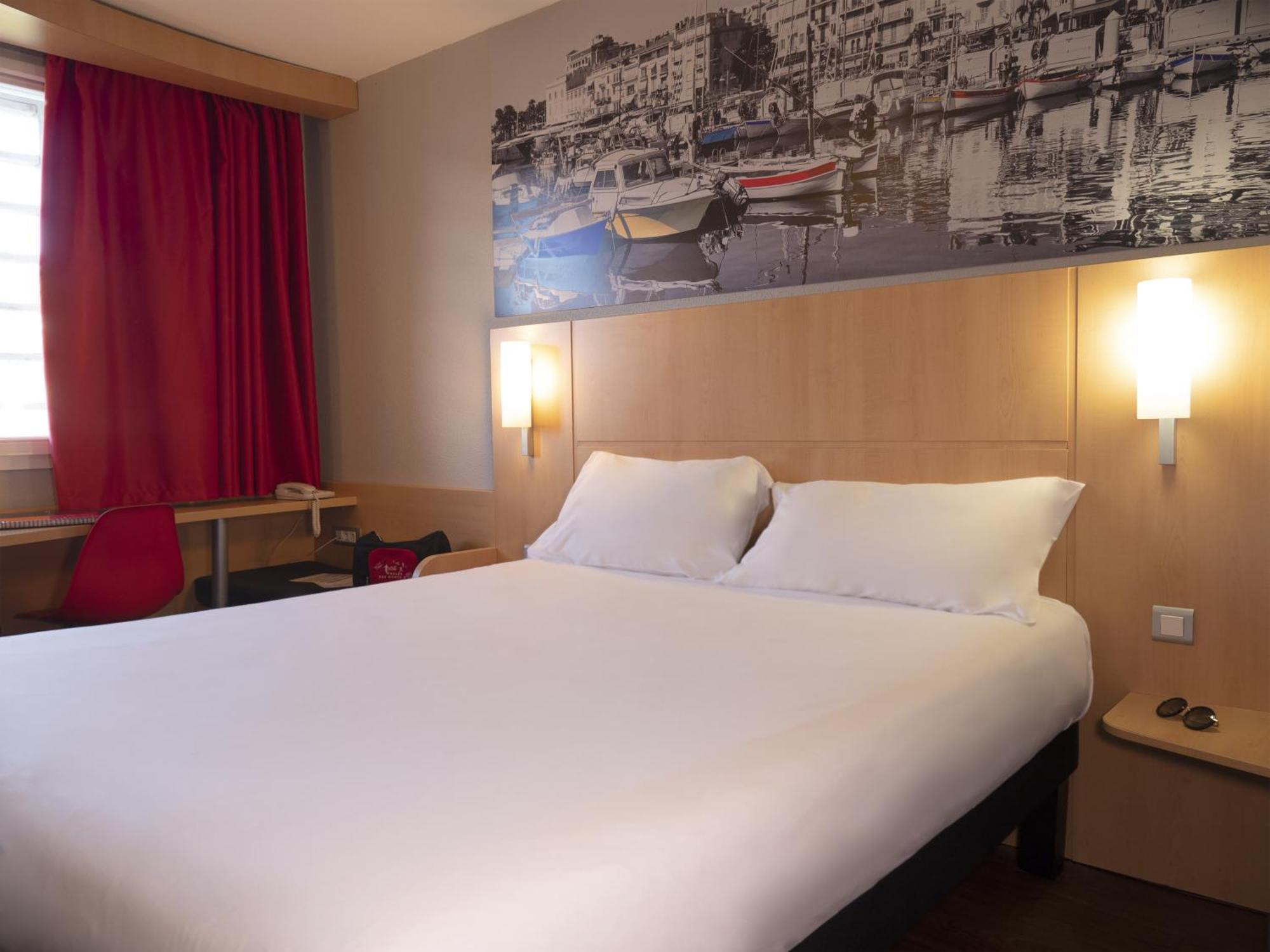 Ibis Cannes Mandelieu Esterno foto