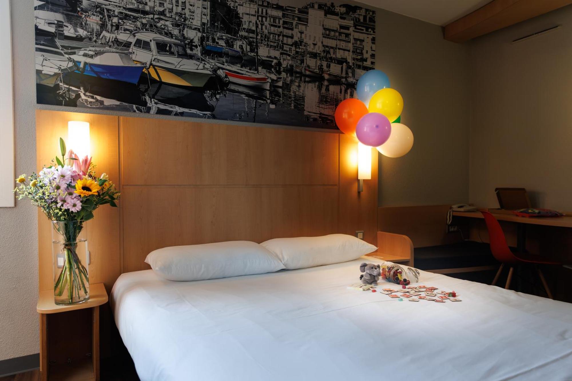 Ibis Cannes Mandelieu Esterno foto